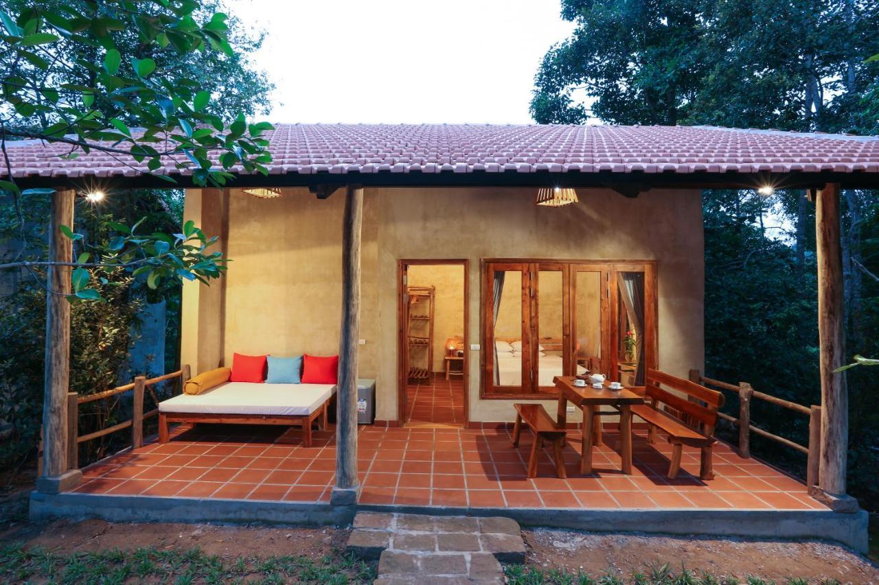 Valley Village Phu Quoc Exterior photo