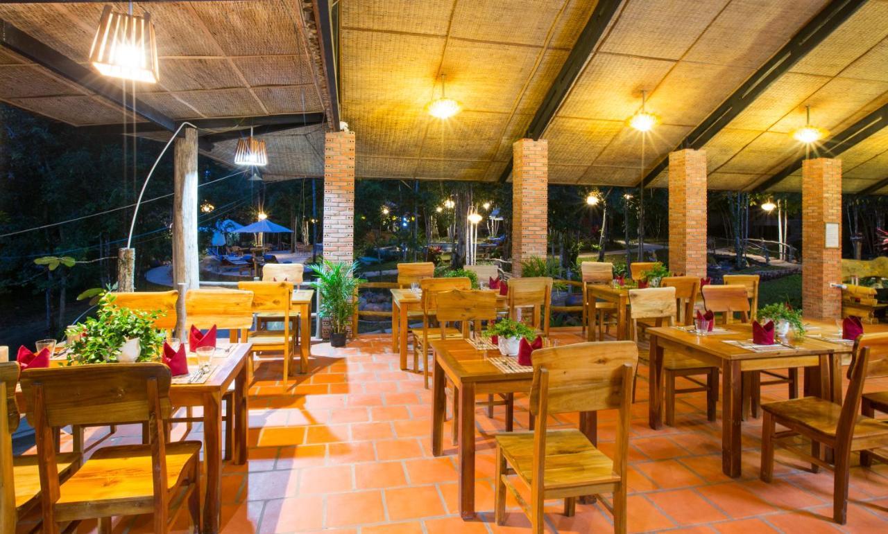 Valley Village Phu Quoc Exterior photo