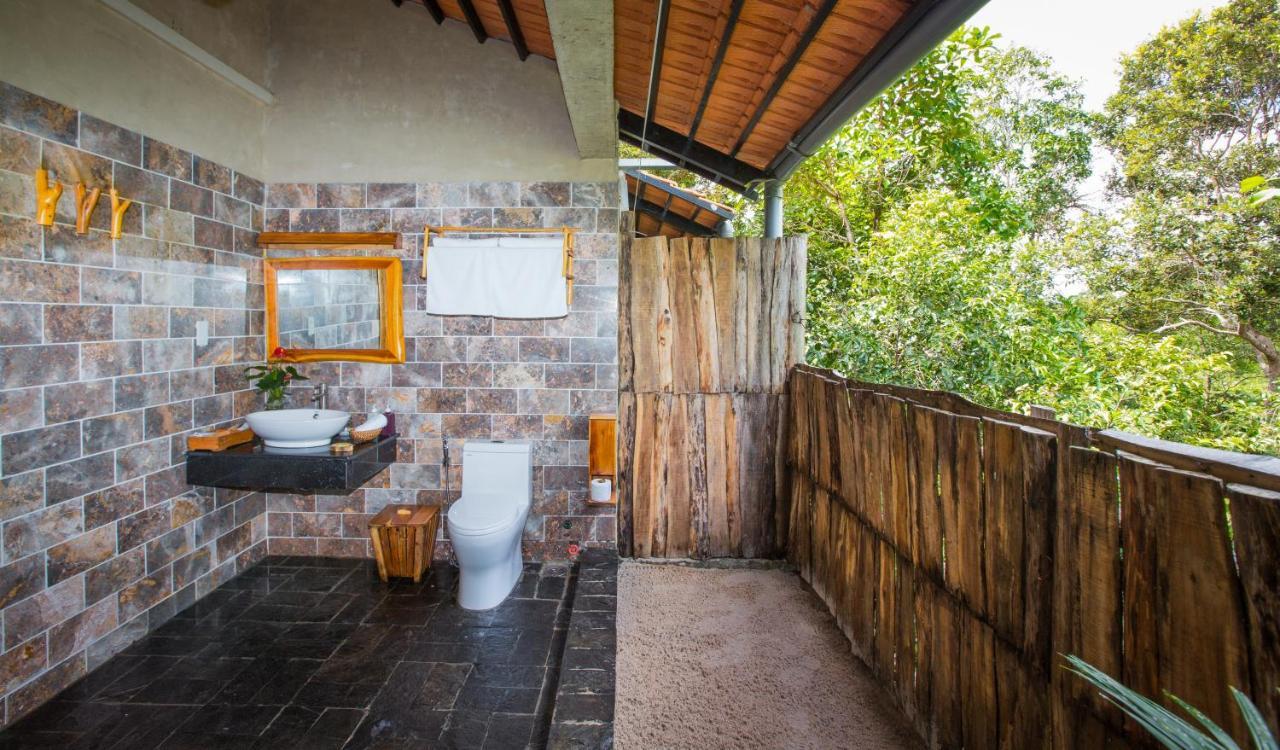 Valley Village Phu Quoc Exterior photo