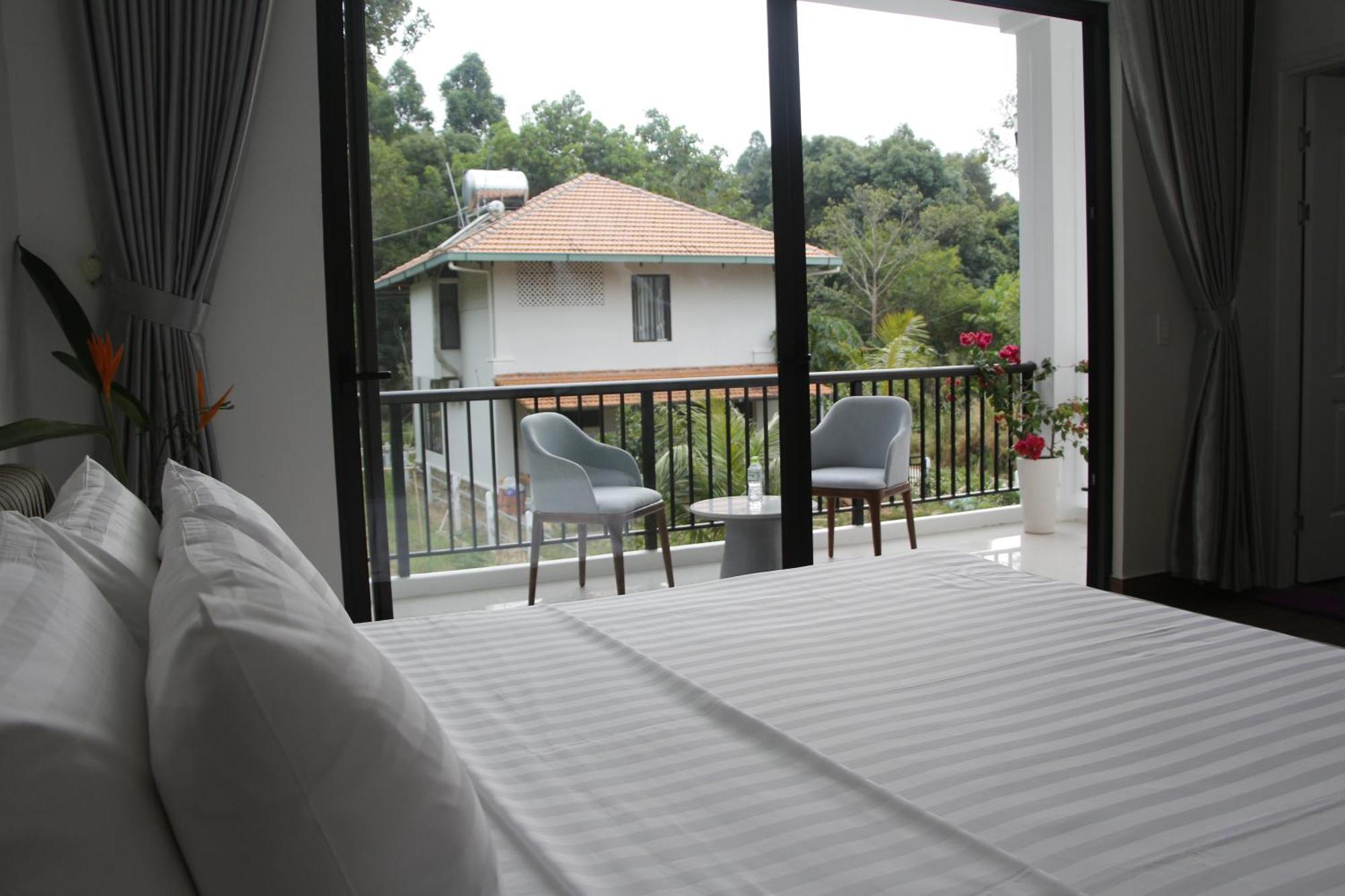 Valley Village Phu Quoc Exterior photo