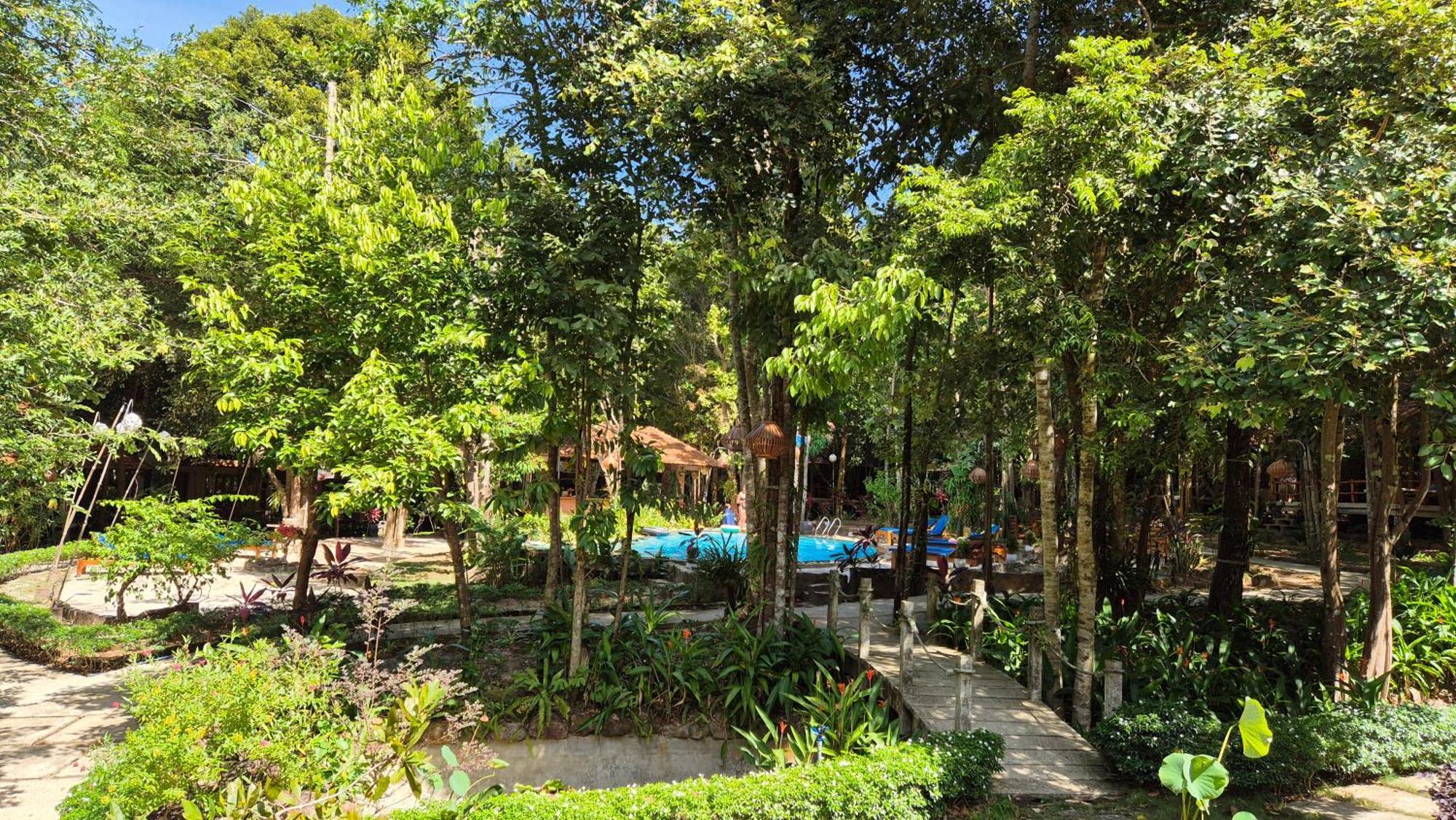 Valley Village Phu Quoc Exterior photo